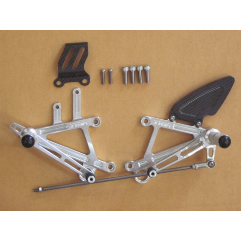 Kit platine repose pied Course CNC argent, Suzuki RGV 250 VJ21