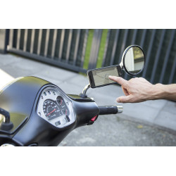 Pack complet SP-CONNECT Moto Bundle fixé sur rétroviseur iPhone 8+/7+/6S+/6+ SP CONNECT 4 - AVSmoto Racing Parts 