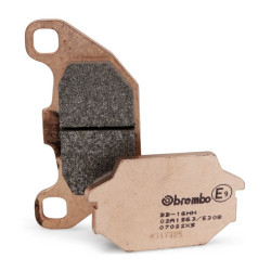 Plaquettes de frein BREMBO Scooter carbone céramique - 07022 Brembo 1 - AVSmoto Racing Parts 