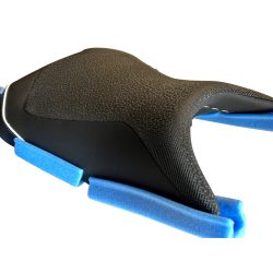 Selle Bagster Ready liseré blanc Honda CB 750 Hornet 2023-