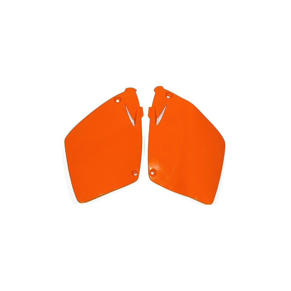 Plaques latérales UFO