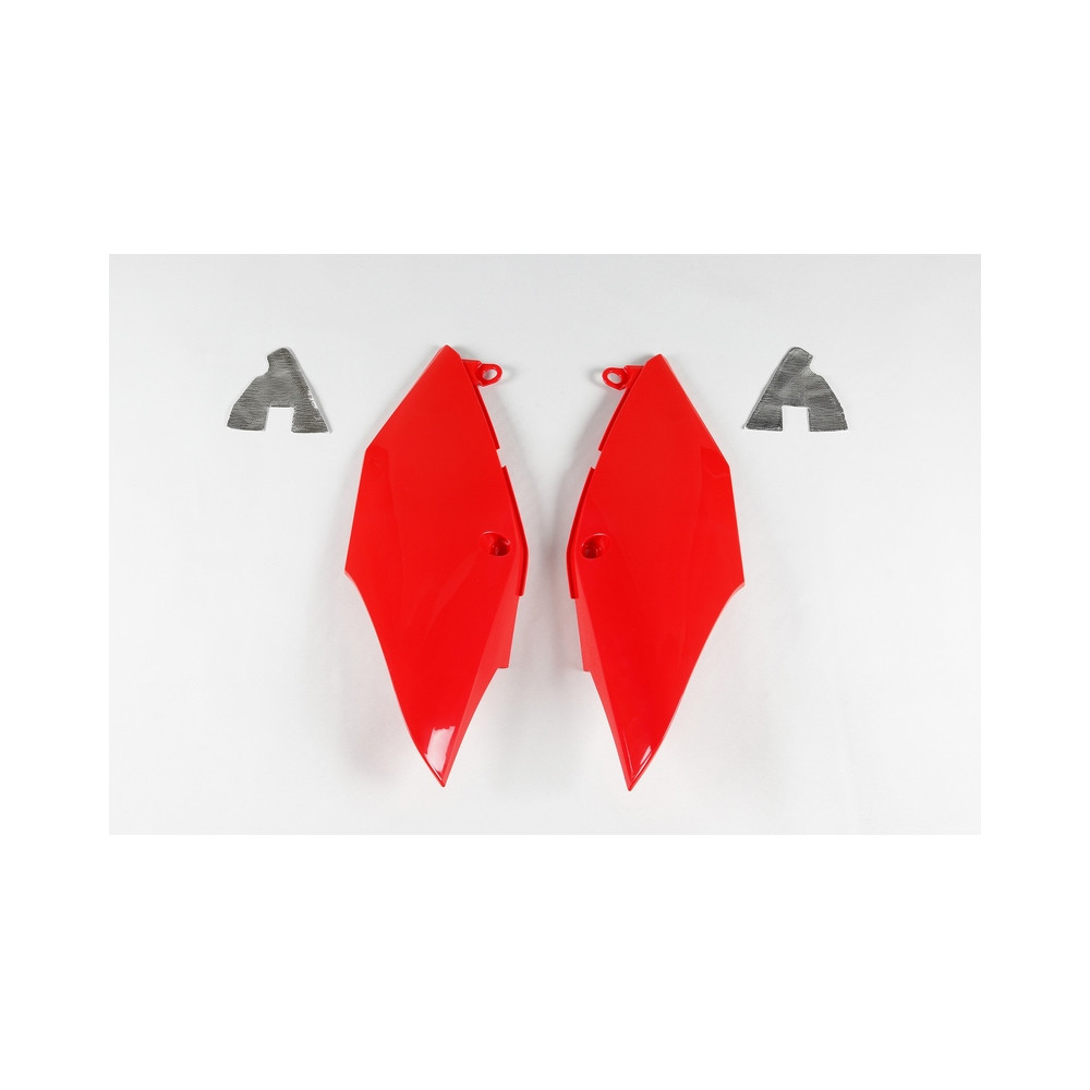 Plaques latérales UFO rouge Honda CRF25R/450R/RX