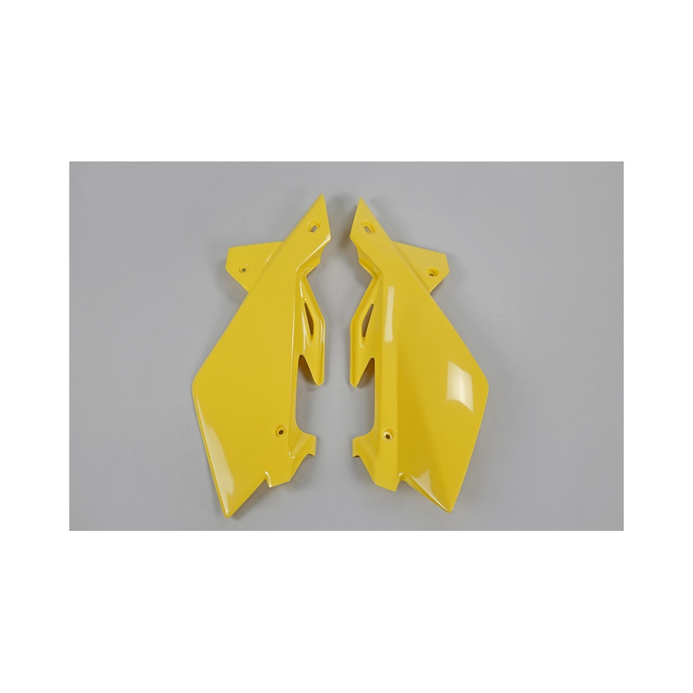 Plaques latérales UFO