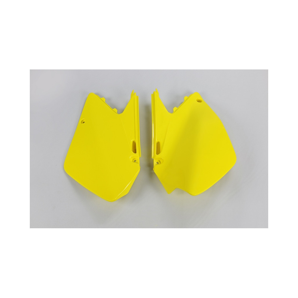 Plaques latérales UFO