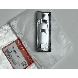 Enjoliveur échappement chromé - Honda VF 750 C Magna RC28