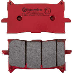 Plaquettes de frein BREMBO...