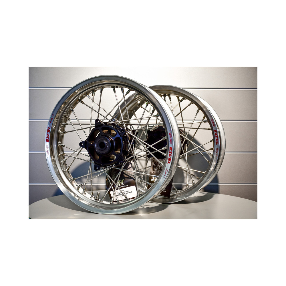 Roue arrière complète HAAN WHEELS 17x5,50x36T