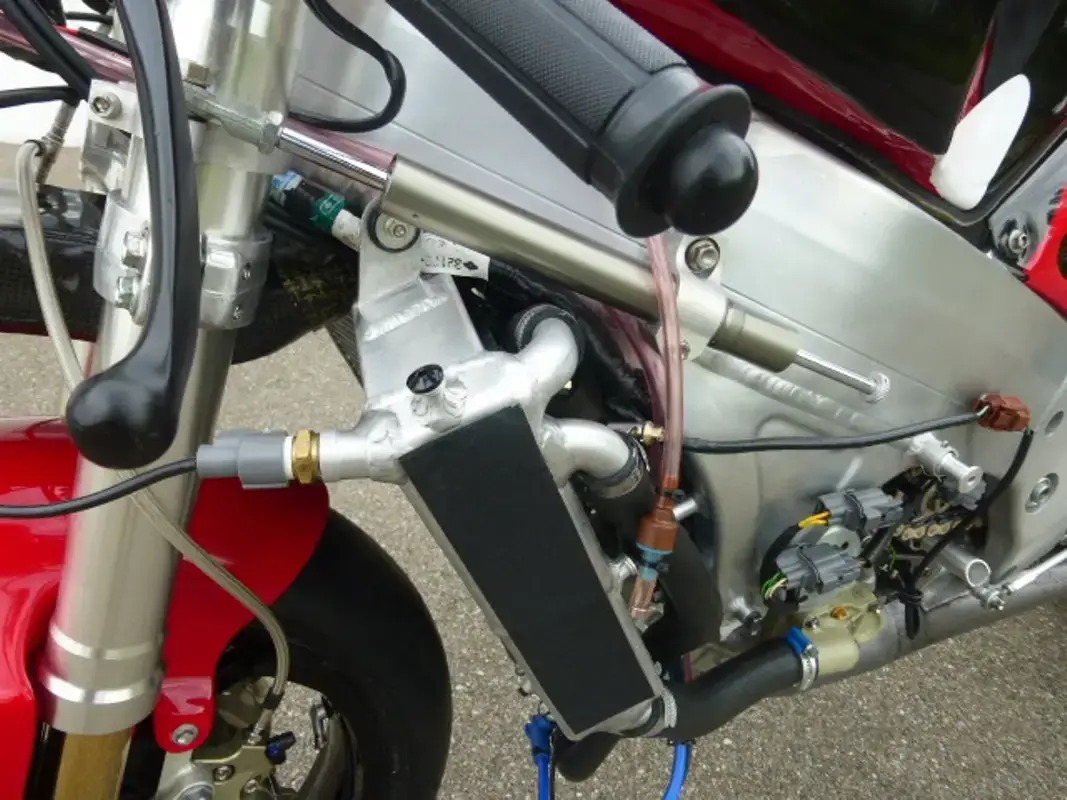 Honda NSR500V NX6 Tyga Performance — photo 10
