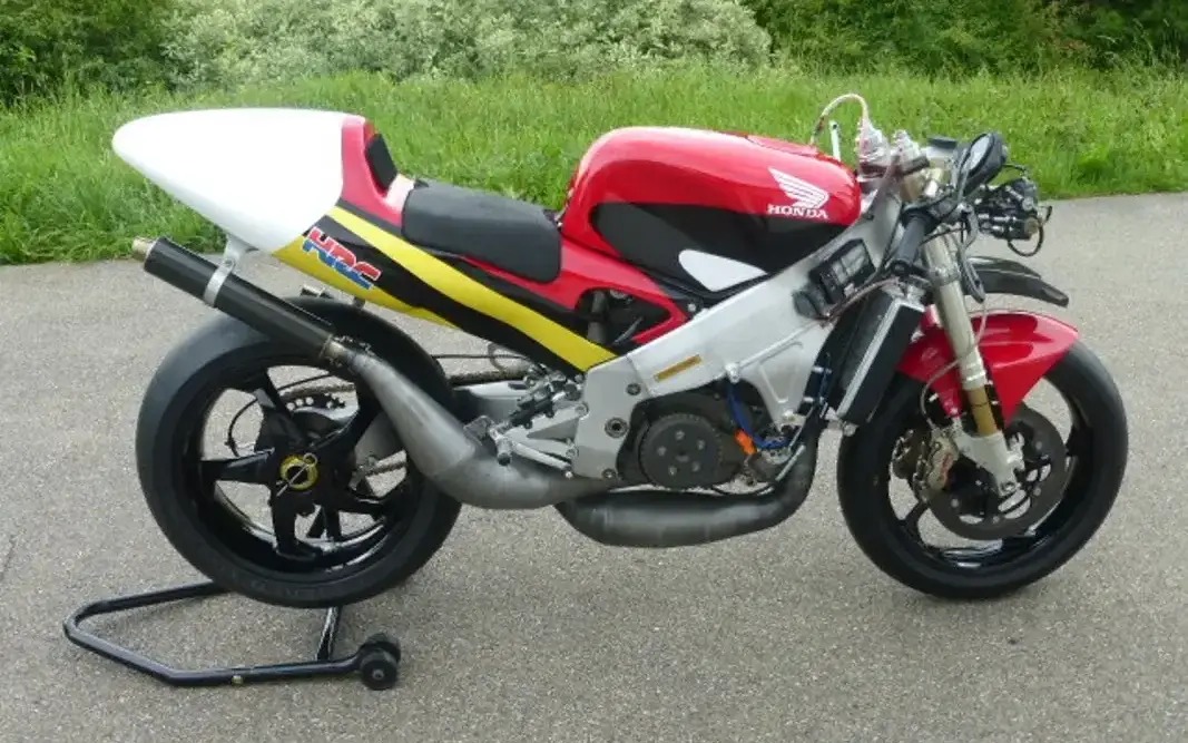 Honda NSR500V NX6 Tyga Performance — photo 13