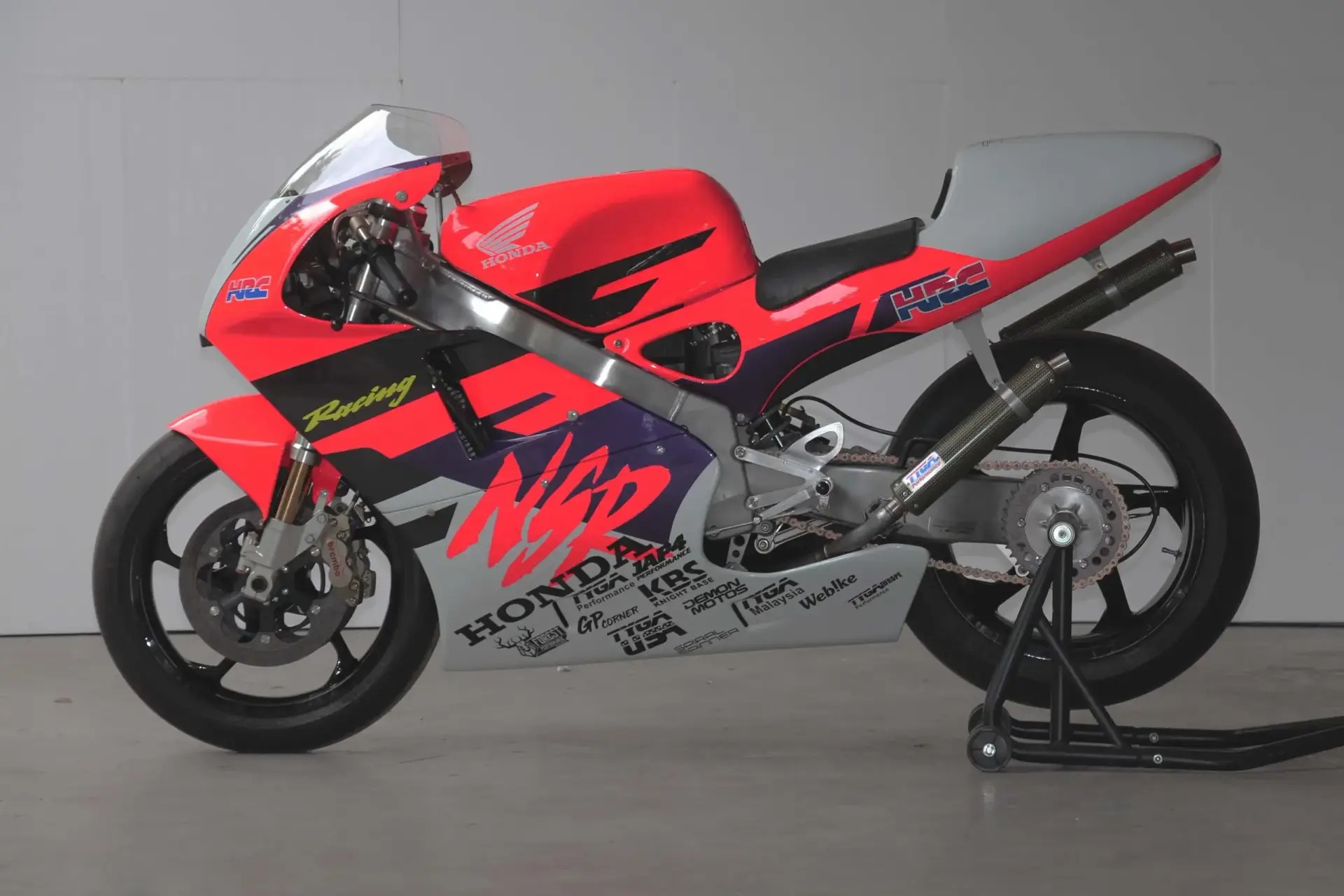 Honda NSR500V NX6 Tyga Performance — photo 14