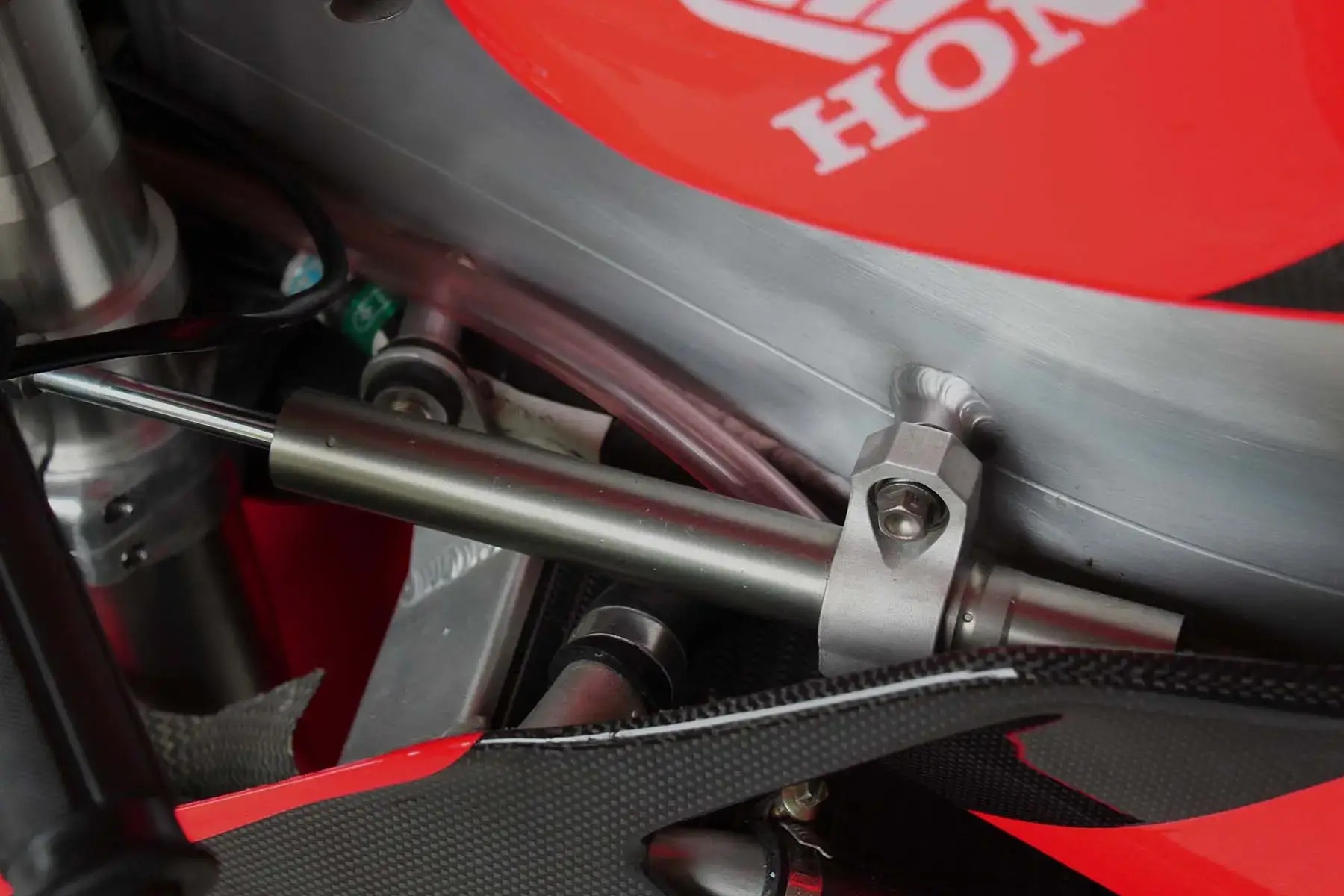 Honda NSR500V NX6 Tyga Performance — photo 55