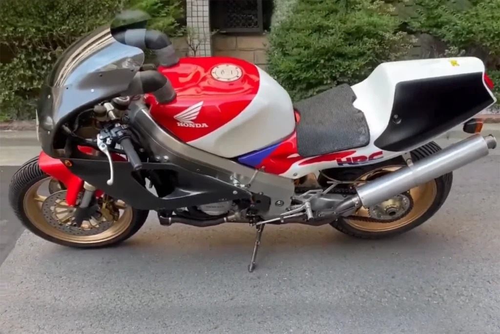 Honda RVF750R RC45 NL5 — projet Tyga Performance, photo 10