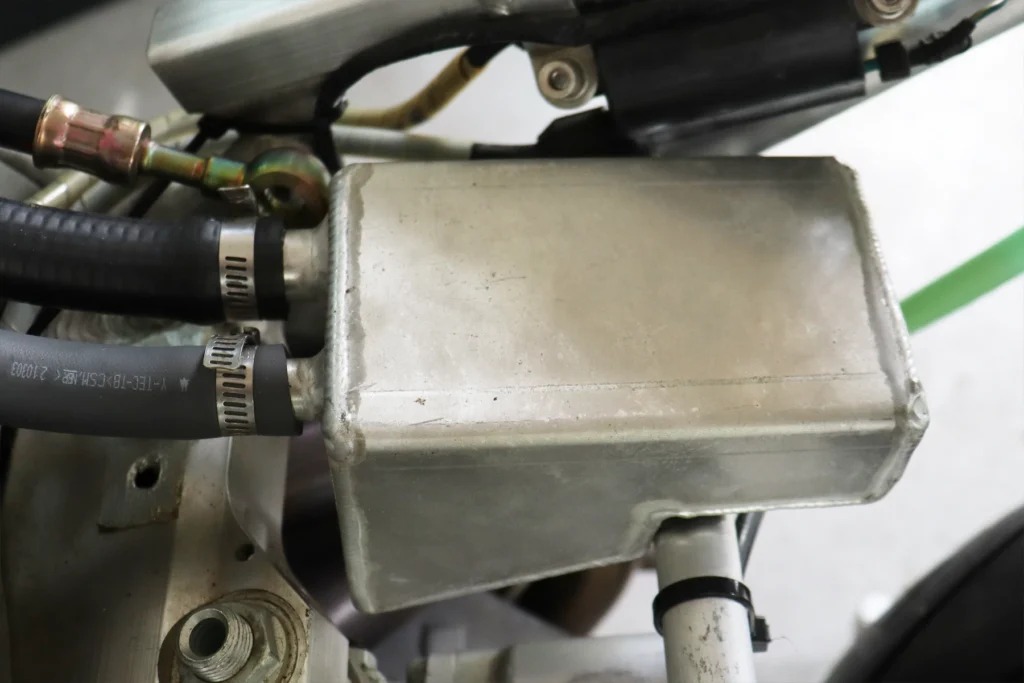 Honda RVF750R RC45 NL5 — projet Tyga Performance, photo 17