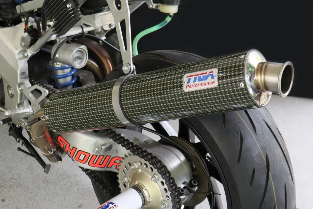 Honda RVF750R RC45 NL5 — projet Tyga Performance, photo 39