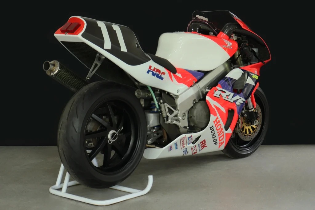 Honda RVF750R RC45 NL5 — projet Tyga Performance, photo 76